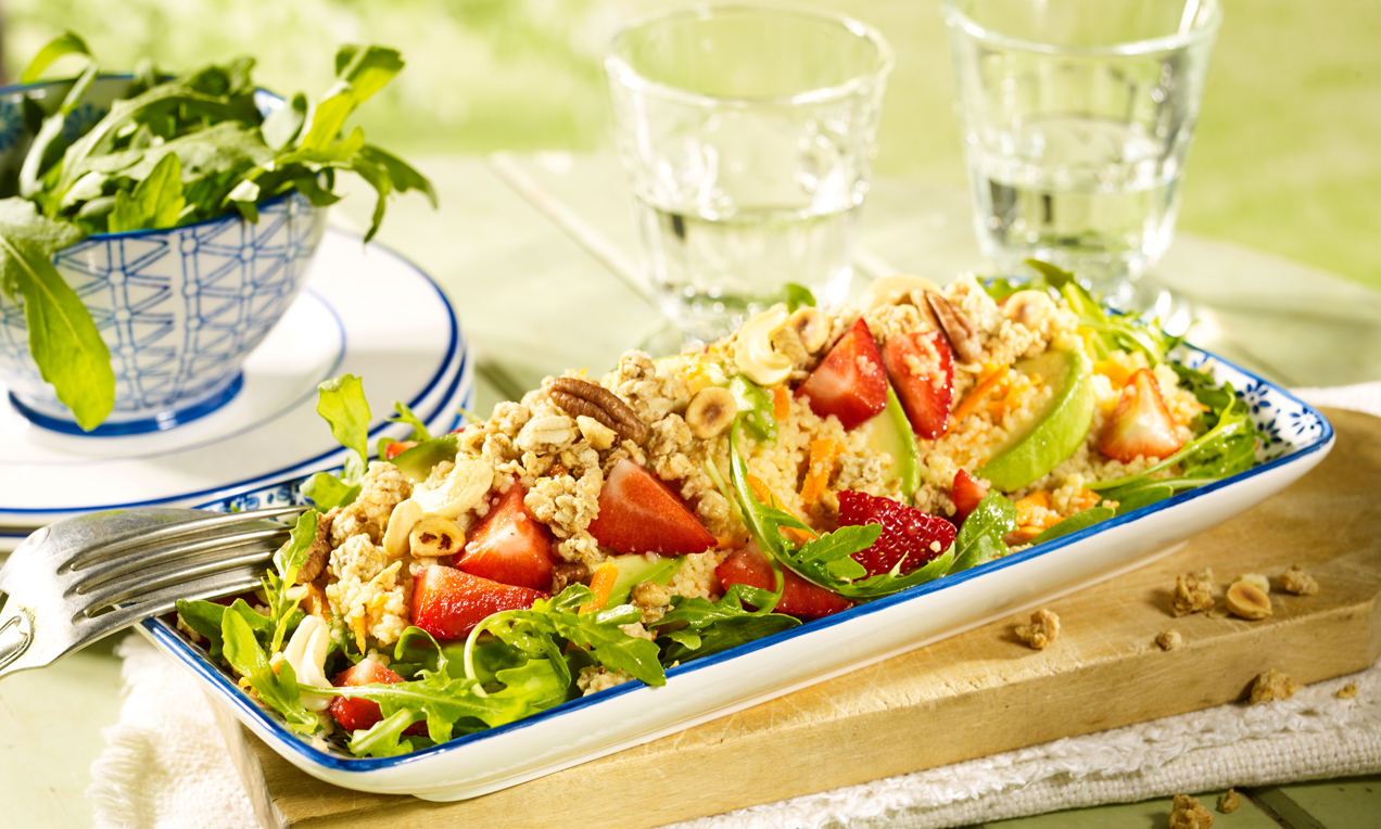 Couscous salaatti rapealla myslillä Resepti Dr. Oetker