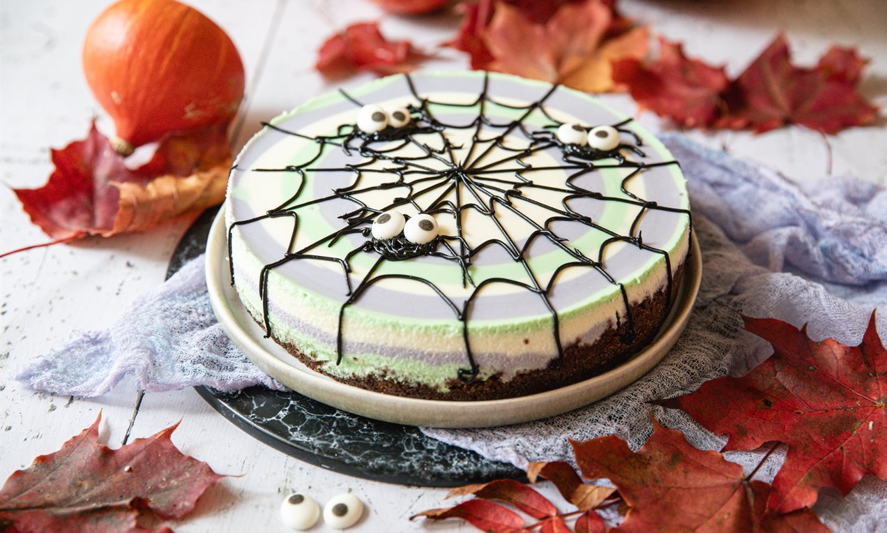 halloweenin-minttukakku-resepti-dr-oetker